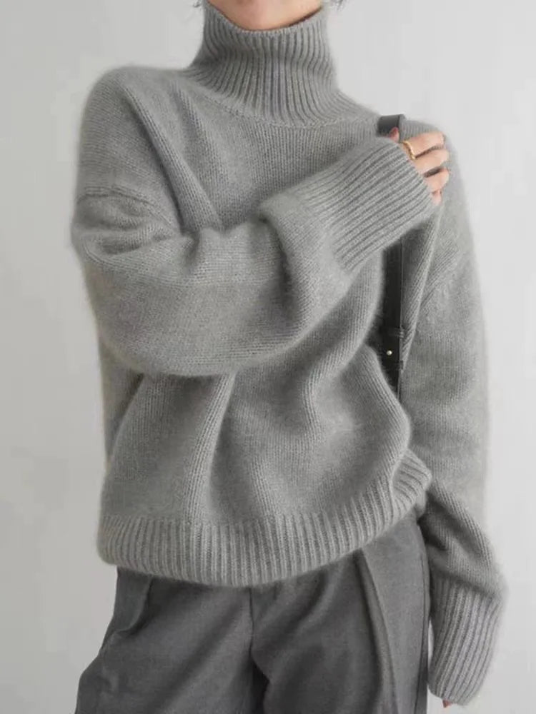 VELORIA™ | Luxurious Cashmere Turtleneck Knit